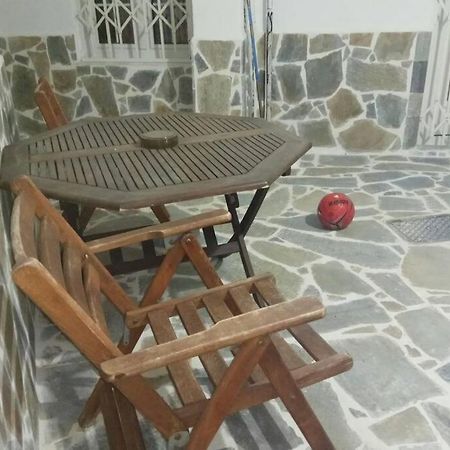Central Town House 60M2**** El Pireo Exterior foto