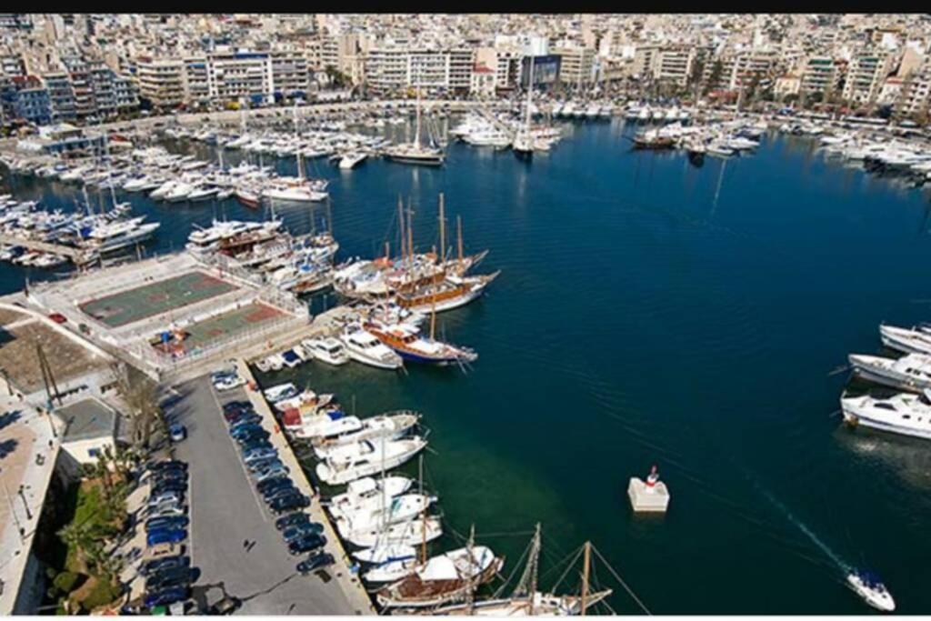 Central Town House 60M2**** El Pireo Exterior foto