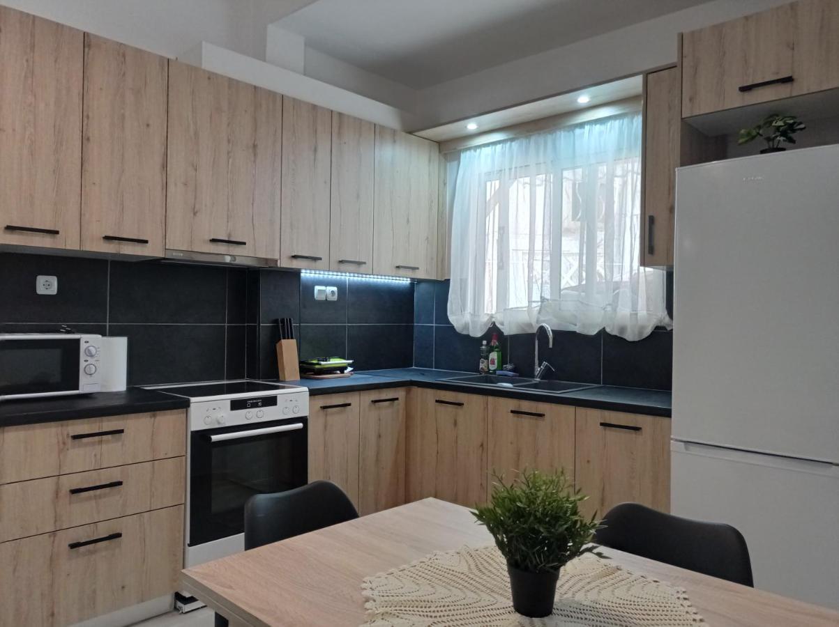 Central Town House 60M2**** El Pireo Exterior foto